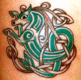 a celtic sea horse.jpg (17898 bytes)