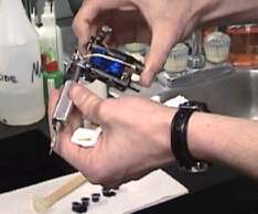 machine.jpg (7627 bytes)