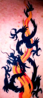 tribaldragon22.jpg (18345 bytes)