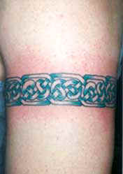 a celtic green armband.jpg (8785 bytes)