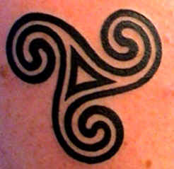 celtswirl1a.jpg (22754 bytes)